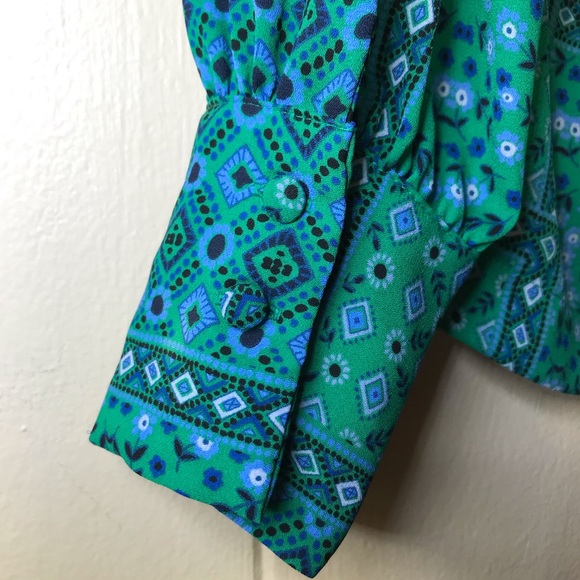 Blouse - Picture 2 of 8